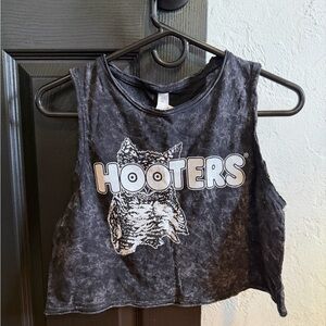 Hooters Black Acid-Wash Crop Tank Top